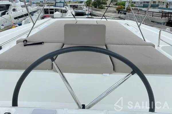 Lagoon 50 - Yacht Charter Sailica