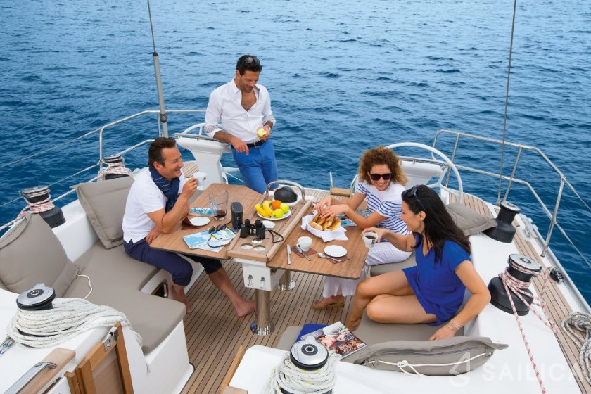 Bavaria Cruiser 51 - Yacht Charter Sailica