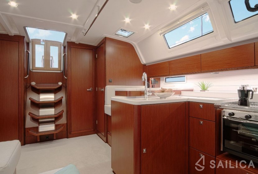 Bavaria Cruiser 51 - Yacht Charter Sailica