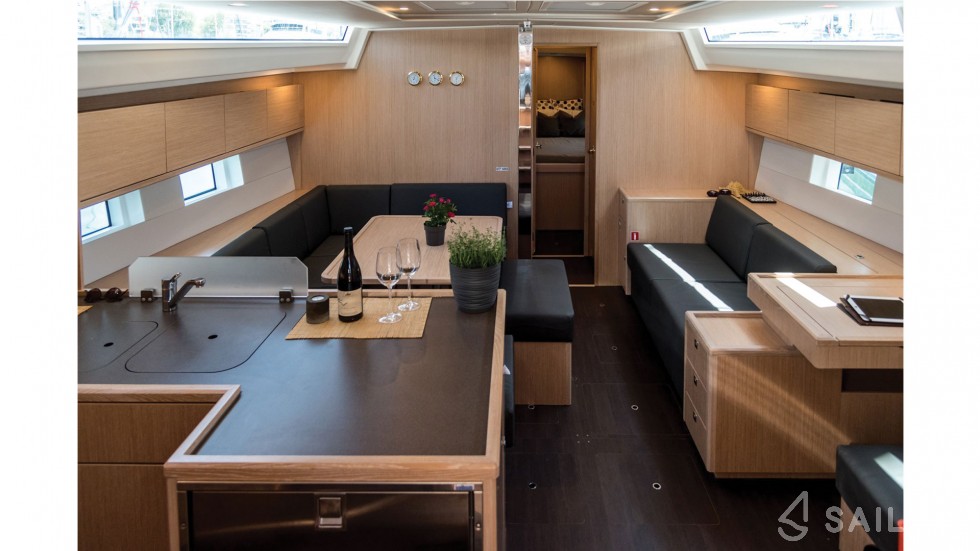 Bavaria C50 - Yacht Charter Sailica