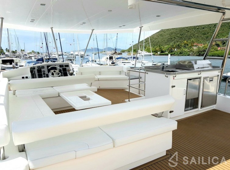 Leopard 51 PC - Yacht Charter Sailica