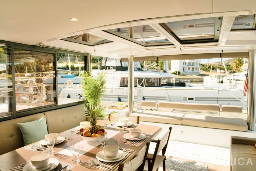 Bali 4.8  - Yacht Charter Sailica