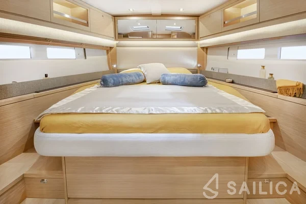 Dufour 530 - Yacht Charter Sailica