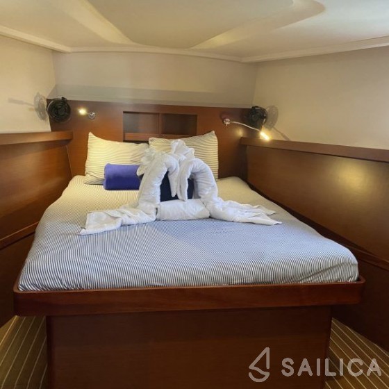 Hanse 445 - Yacht Charter Sailica