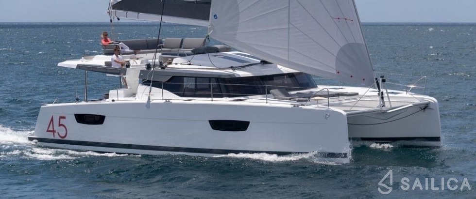 Elba 45 - Yacht Charter Sailica