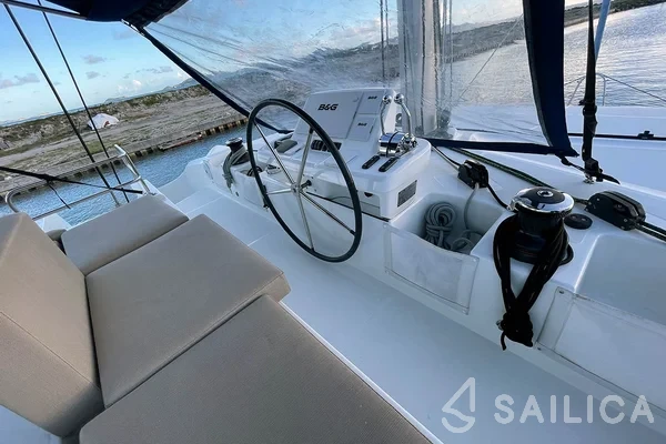 Lagoon 50 - Yacht Charter Sailica