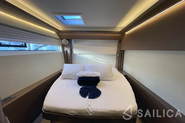 Lagoon 50 - Yacht Charter Sailica