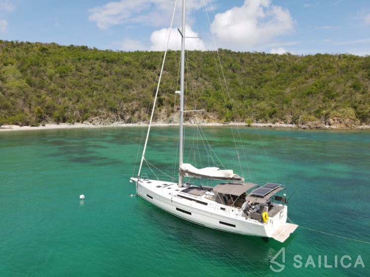 Dufour 530 - Yacht Charter Sailica