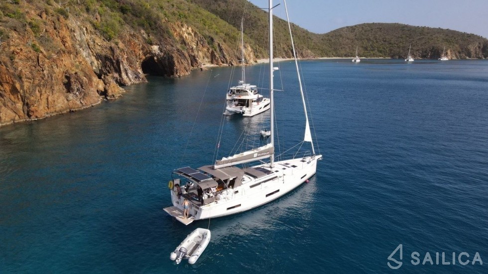 Dufour 530 - Yacht Charter Sailica