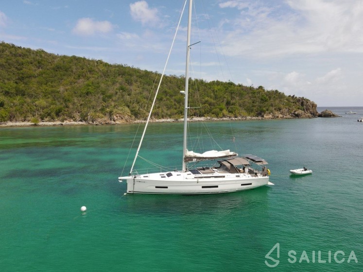 Dufour 530 - Yacht Charter Sailica