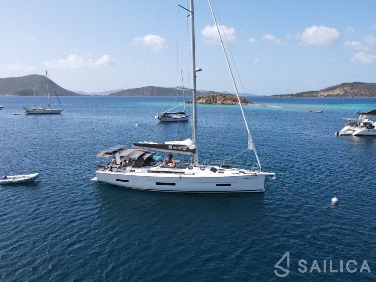 Dufour 530 - Yacht Charter Sailica