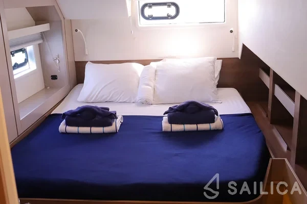 Bali 4.6 - Yacht Charter Sailica