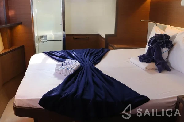 Lagoon 52F - Yacht Charter Sailica
