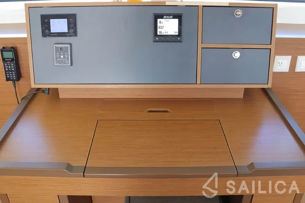 Lagoon 52F - Yacht Charter Sailica