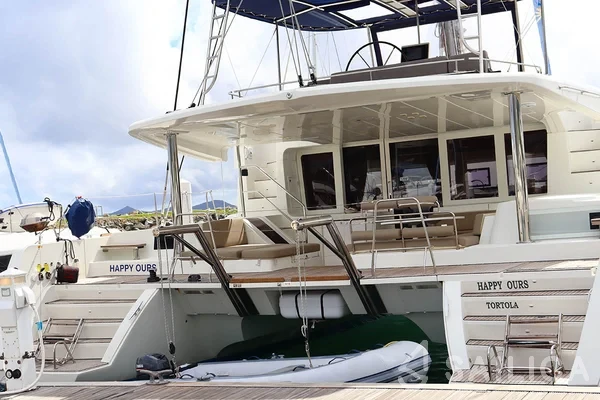 Lagoon 52F - Yacht Charter Sailica