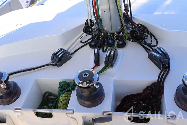 Lagoon 52F - Yacht Charter Sailica