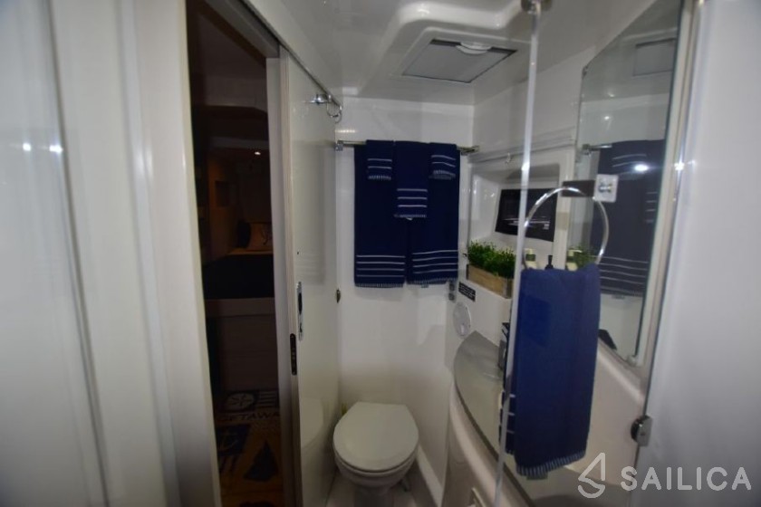 Leopard 51 PC - Yacht Charter Sailica