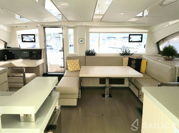 Leopard 51 PC - Yacht Charter Sailica