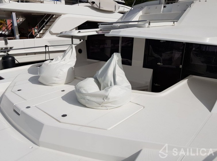 Leopard 51 PC - Yacht Charter Sailica