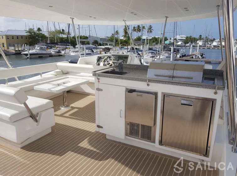 Leopard 51 PC - Yacht Charter Sailica