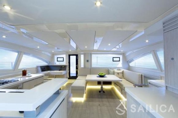 Leopard 51 PC - Yacht Charter Sailica
