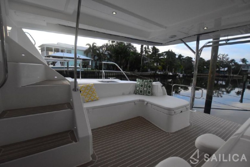 Leopard 51 PC - Yacht Charter Sailica