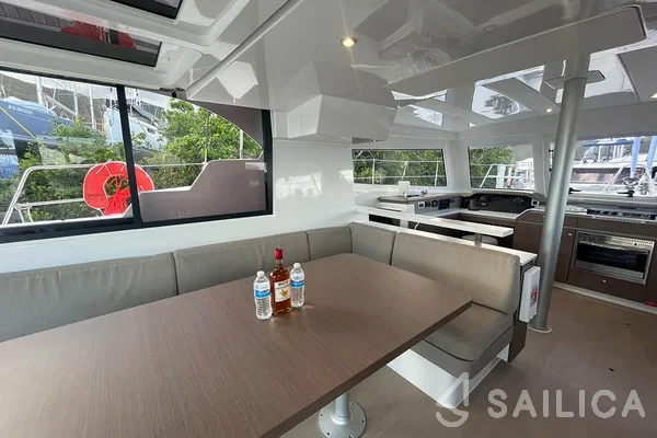 Bali Catspace - Yacht Charter Sailica