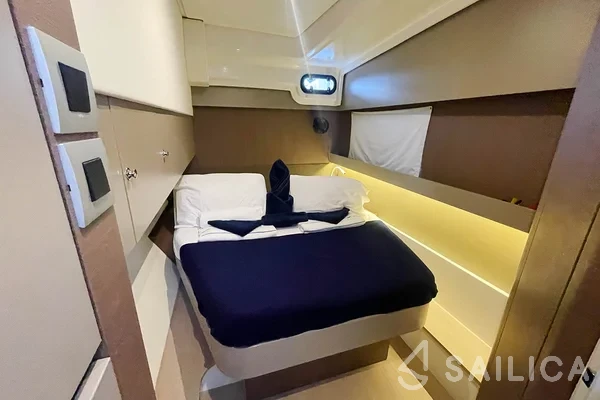 Bali Catspace - Yacht Charter Sailica