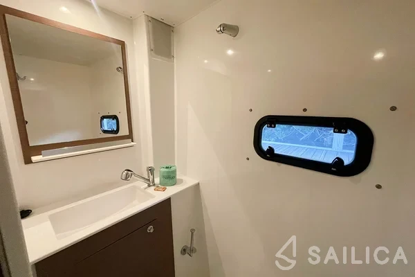 Bali Catspace - Yacht Charter Sailica