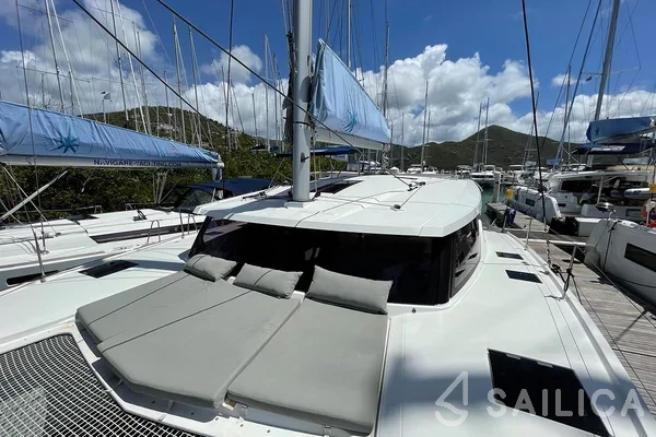 Lucia 40 - Yacht Charter Sailica
