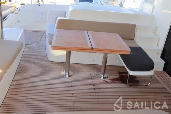 Lagoon 50 - Yacht Charter Sailica