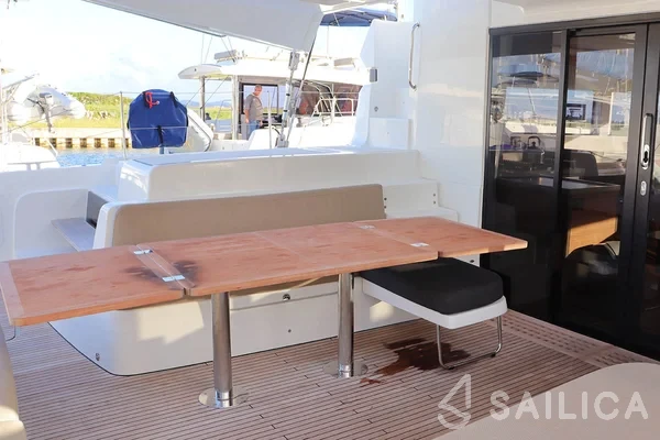 Lagoon 50 - Yacht Charter Sailica