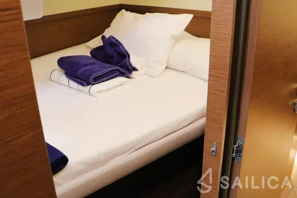 Lagoon 50 - Yacht Charter Sailica