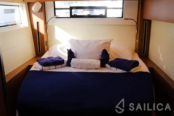 Lagoon 50 - Yacht Charter Sailica