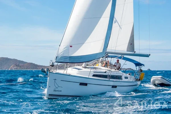 Bavaria 37 - Yacht Charter Sailica