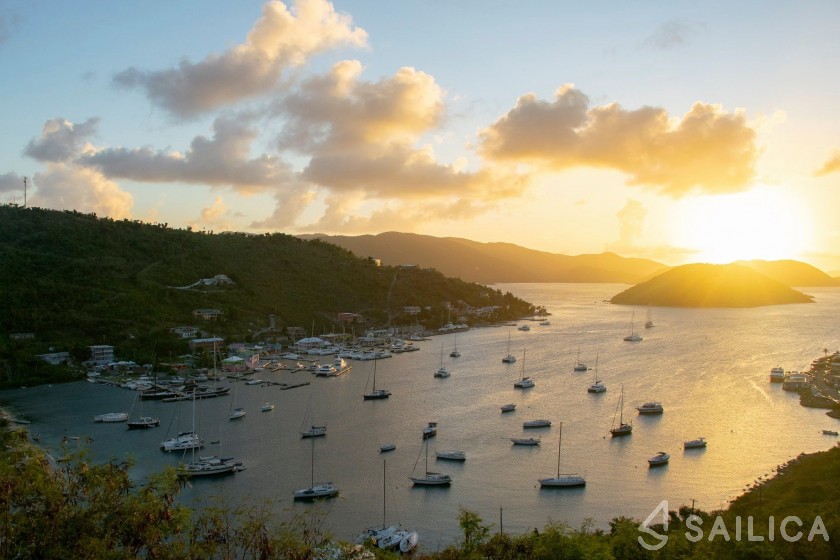 Voyage 590 - Yacht Charter Sailica