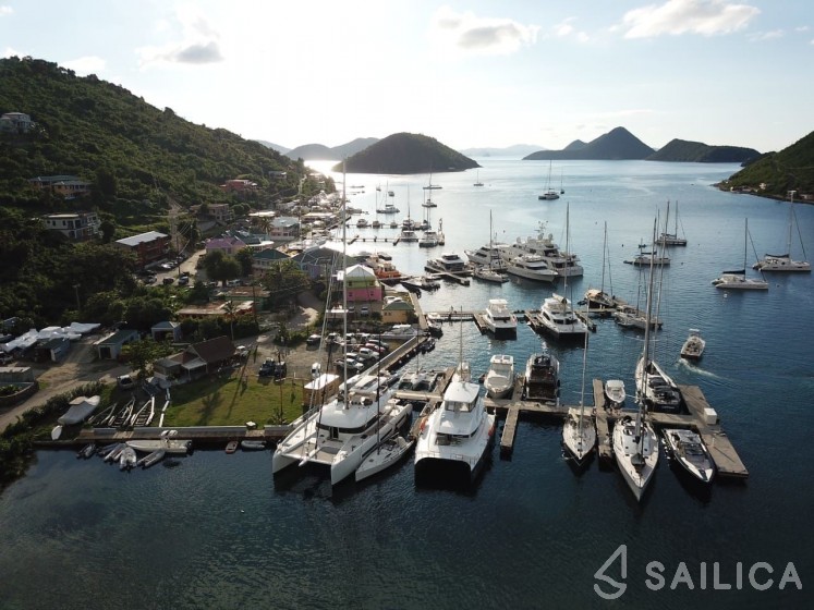 Voyage 590 - Yacht Charter Sailica