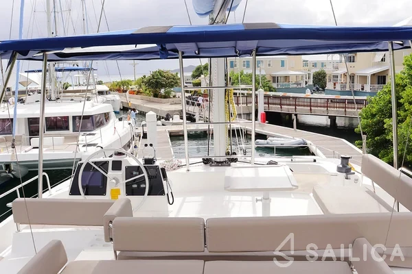 Bali 4.6 - Yacht Charter Sailica
