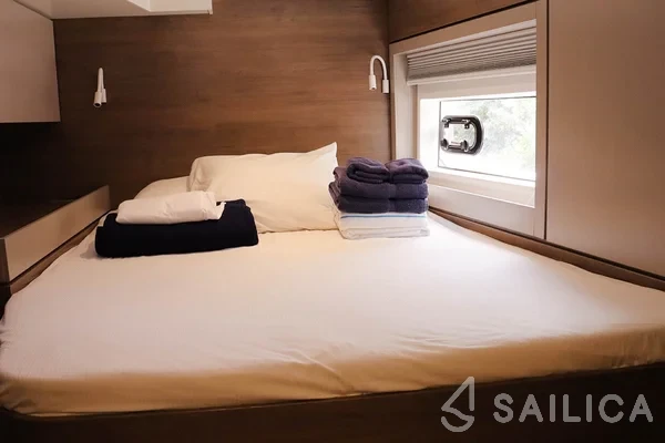 Bali 4.6 - Yacht Charter Sailica
