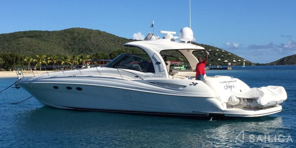 Sea Ray 500 Sundancer - Yacht Charter Sailica
