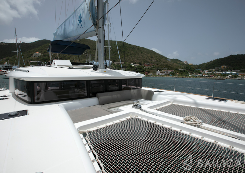 Lagoon 450  Flybridge - Yacht Charter Sailica