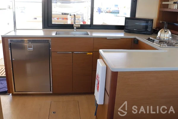 Lagoon 46  - Yacht Charter Sailica
