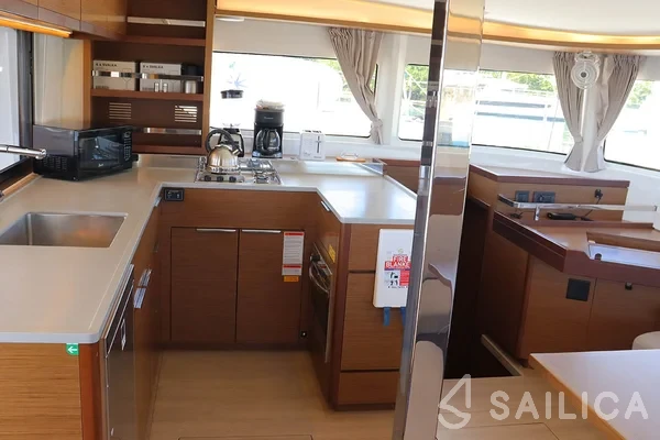 Lagoon 46  - Yacht Charter Sailica