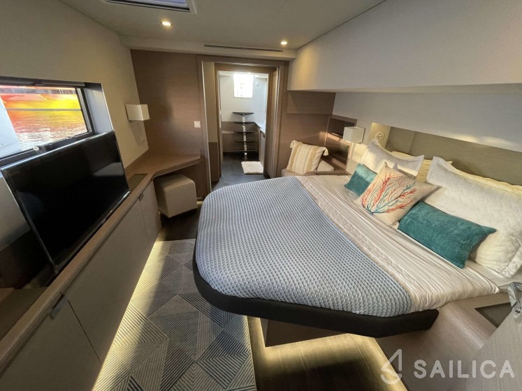 Samana 59 - Yacht Charter Sailica