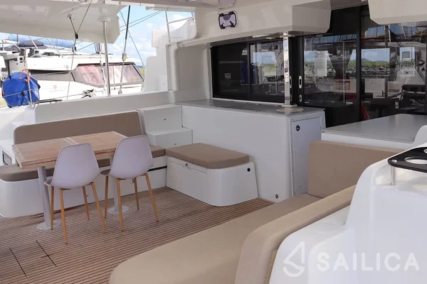 Lagoon 46  - Yacht Charter Sailica