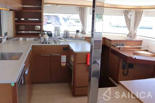 Lagoon 46  - Yacht Charter Sailica