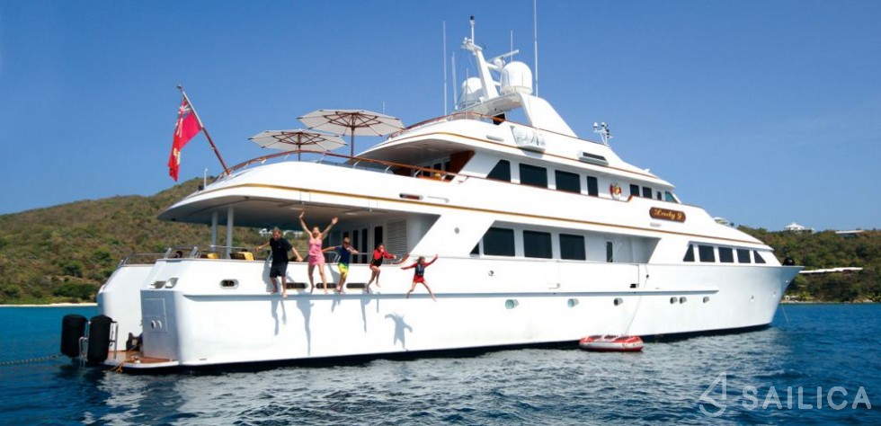 Palmer Johnson 142 - Yacht Charter Sailica