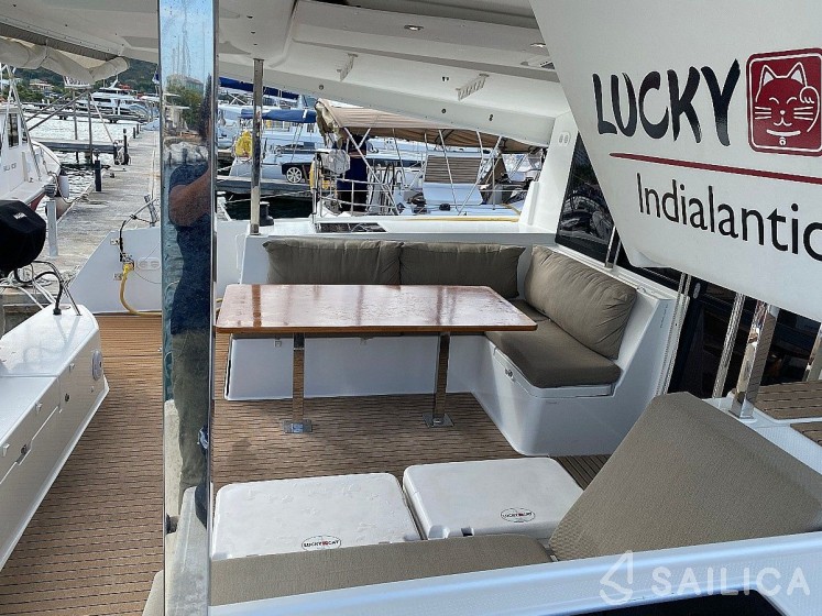 Lucia 40 - Yacht Charter Sailica