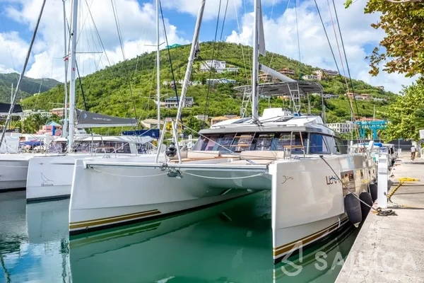 Nautitech 46 Fly - Yacht Charter Sailica