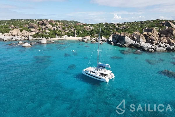 Bali 5.4. - Yacht Charter Sailica